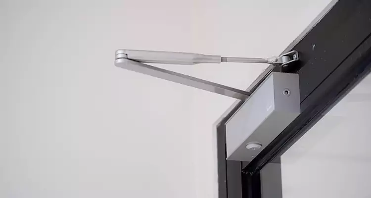 Screen Door Closer Installation in Riviera Beach, FL