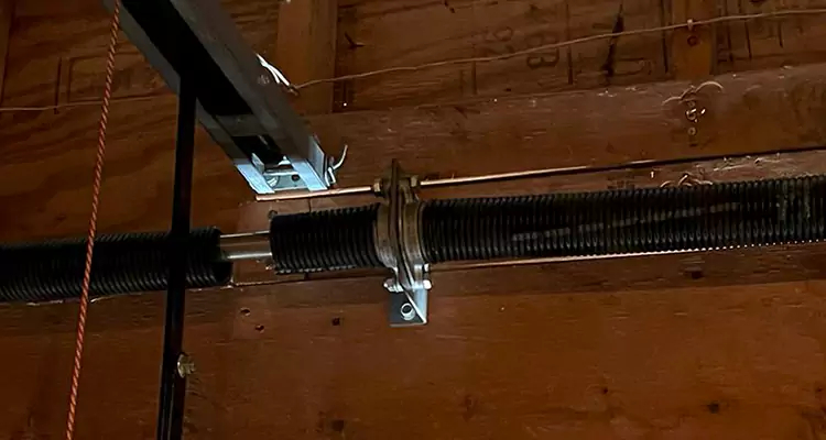 Garage Door Lift Cable Replacement in Riviera Beach, FL