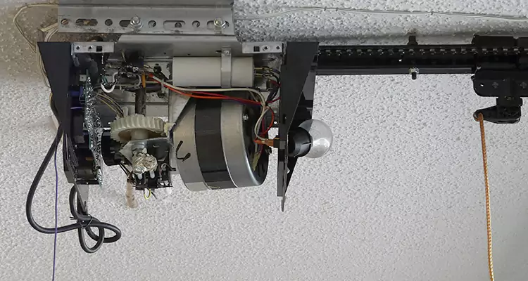 Garage Door Motor Replacement in Riviera Beach, FL