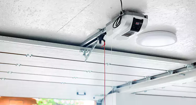 LiftMaster Garage Door Repair in Riviera Beach, FL