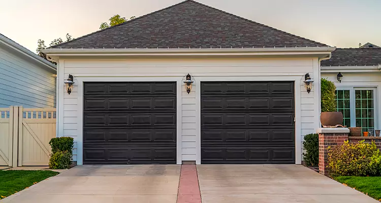 Residential Local Garage Door Repair in Riviera Beach, FL