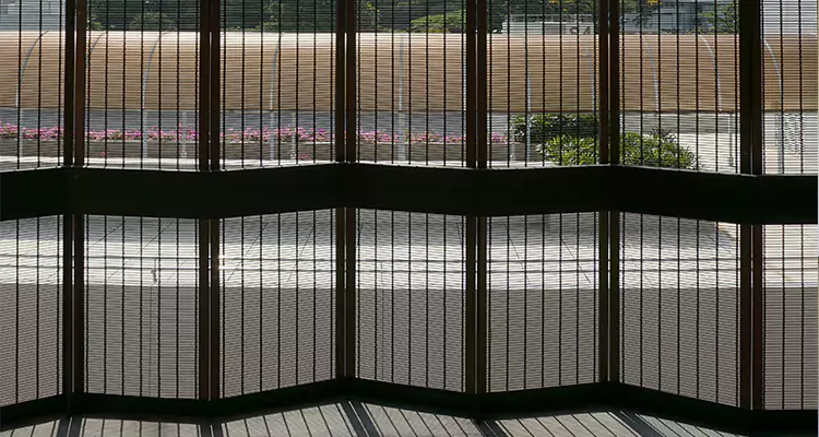 Front Screen Door Repair in Riviera Beach, FL