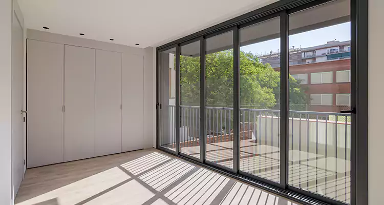 Fix Sliding Screen Door Track in Riviera Beach, FL