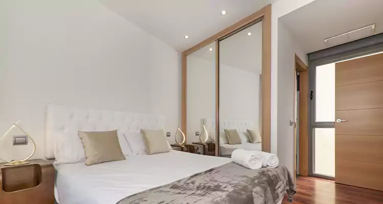 Sliding Wardrobe Door Mirror Replacement in Riviera Beach, FL