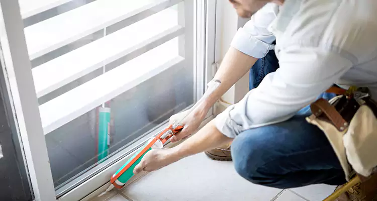 Dap Window Caulk Repair in Riviera Beach, FL